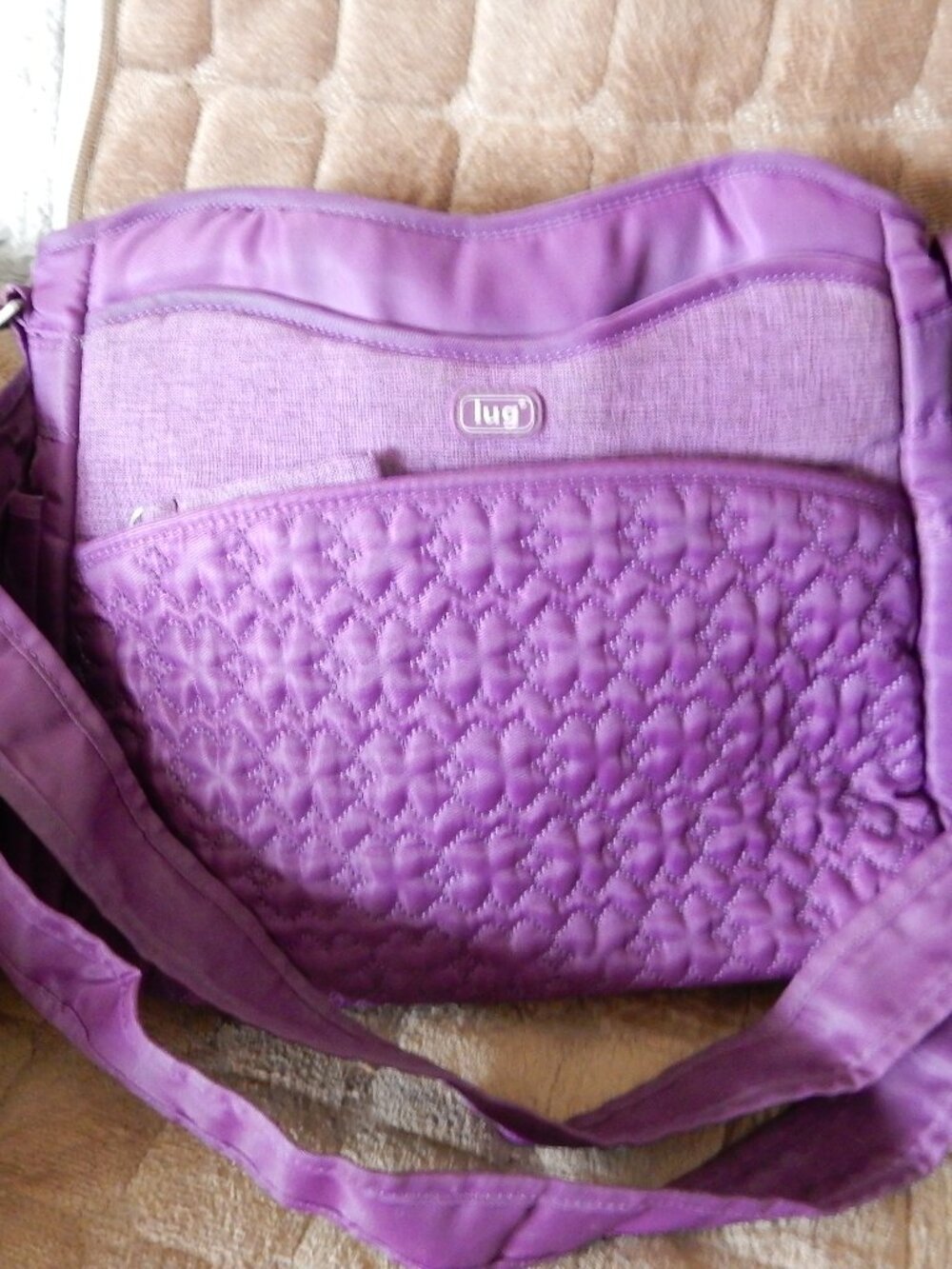 Lug purple bag